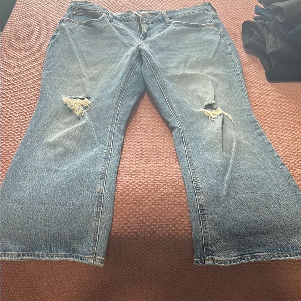 J. Crew NWT 9'' Demi-Boot Crop Jean in Rocky Shore Wash - Size 31